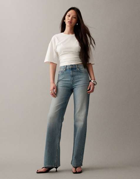 ASOS DESIGN comfort stretch straight leg jeans in vintage wash
