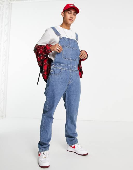 ASOS DESIGN – Niebieskie ogrodniczki z denimu z efektem sprania, 3 z 4