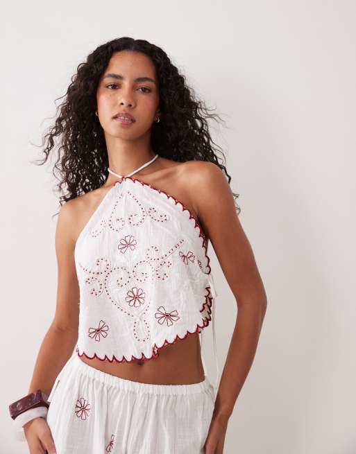ASOS DESIGN Nienna besticktes Neckholder-Strandtop in Weiß, 4 von 4