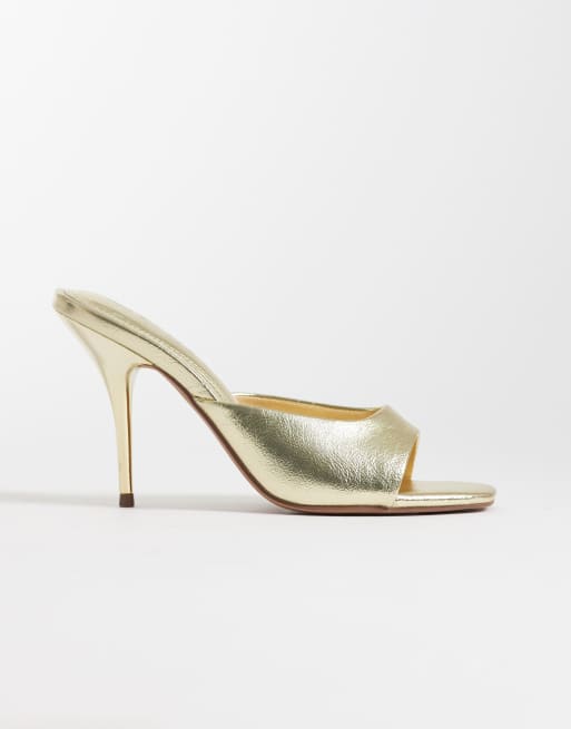 ASOS DESIGN - Nighty - Sabot con tacco alto color oro
