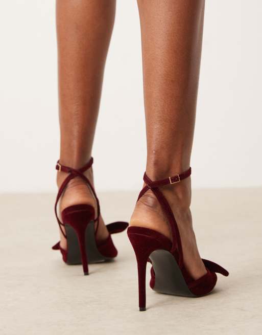 ASOS DESIGN Ninja Sandales pointues a talon haut avec n ud Bordeaux