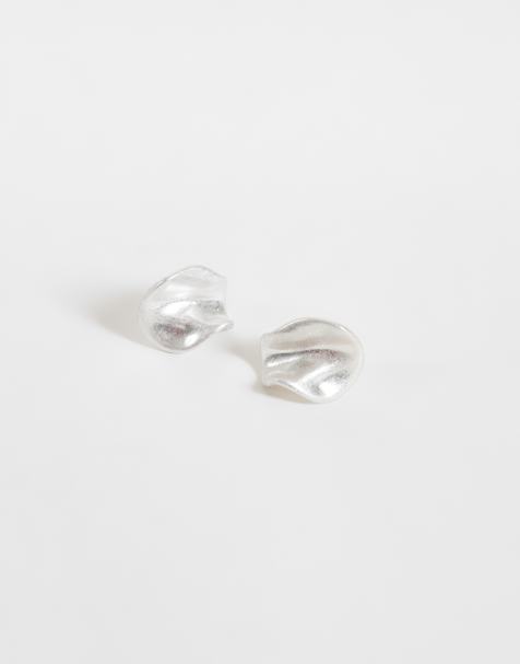 ASOS DESIGN nitar med formgjuten design i sliten silver – SILVER - view 1
