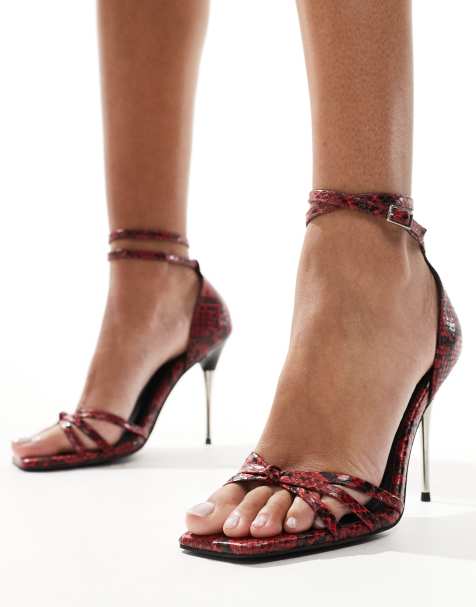ASOS DESIGN - Nitrogen - Sandalen met hoge metalen hak en slangenmotief in rood - view 1