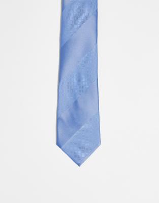 ASOS DESIGN – Normale Krawatte in Blau mit gleichfarbigen Streifen