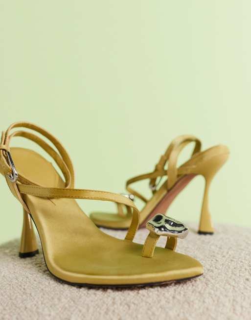 ASOS DESIGN North high heeled sandal with toe trim in pistachio, 2 of 4