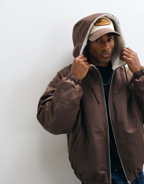 ASOS DESIGN nylon bomberjacka med teddykant på huvan i brunt - view 1