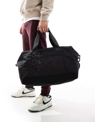 nylon duffle bag in black