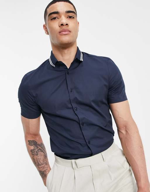 ASOS DESIGN – Obcisła koszula z prążkowanym kołnierzykiem