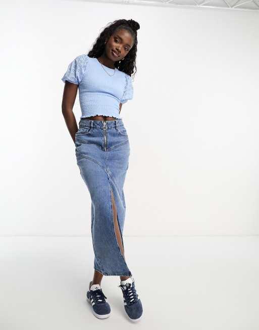 ASOS DESIGN – Oberteil in Blau mit Puffärmeln und Lochstickerei, 2 von 4