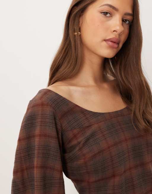 ASOS DESIGN – Oberteil in braun kariert mit U-Ausschnitt und Cocoon-Ärmeln, Kombiteil, 3 von 4