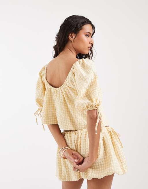 ASOS DESIGN – Oberteil in Cremeweiß mit Vichy-Karos, Puffärmeln und Ballonsaum, Kombiteil, 3 von 4