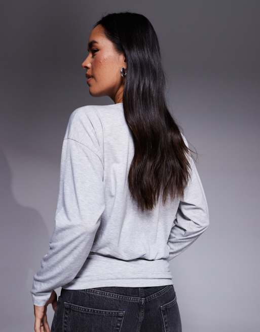 ASOS DESIGN – Oberteil in Grau mit geraffter Taille und Fledermausärmeln, 4 von 4