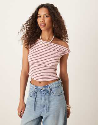 ASOS DESIGN - Oberteil in Rosa und Schokobraun gestreift mit verdrehtem Träger und Carmen-Ausschnitt-Bunt