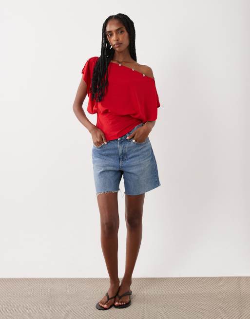 ASOS DESIGN – Oberteil in Rot mit Knopfleiste für verschiedene Tragemöglichkeiten, 2 von 4