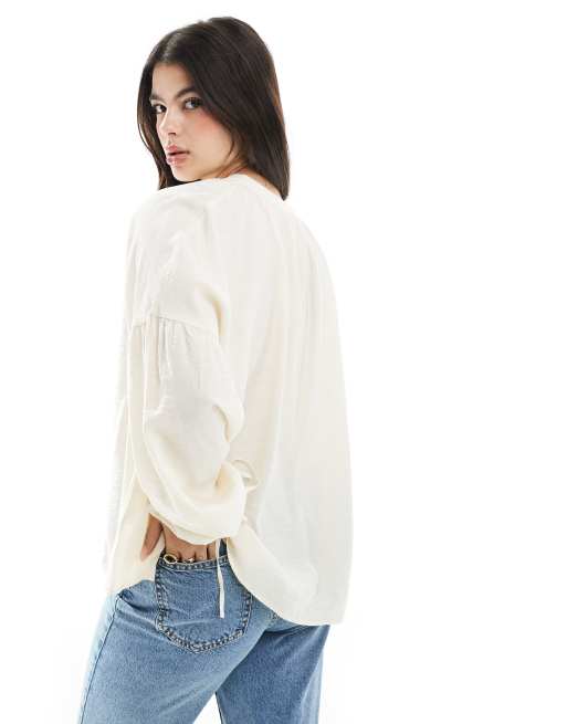 ASOS DESIGN – Oberteil in Stein mit gebundenem Ausschnitt und voluminösen Ärmeln, 4 von 4