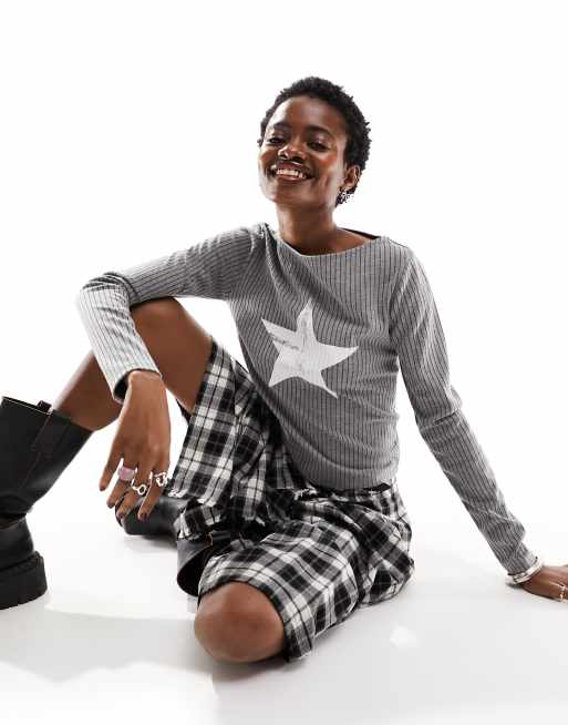 ASOS DESIGN – Oberteil in zwei Grautönen mit Sternen-Grafik