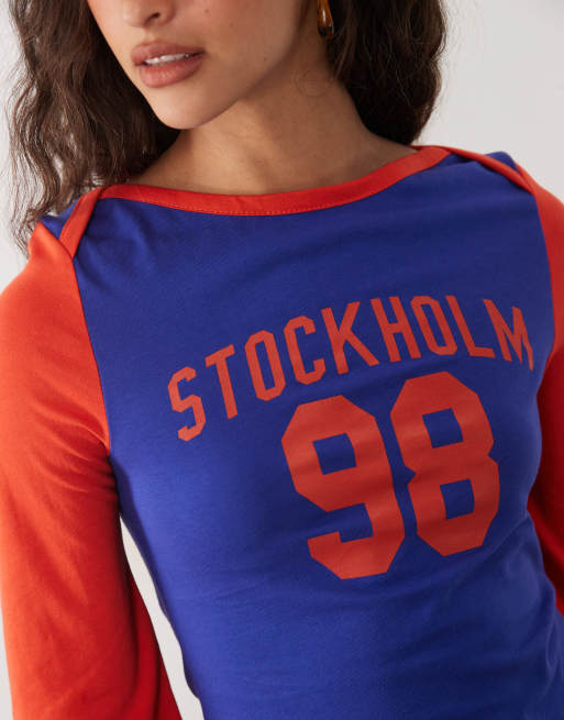ASOS DESIGN – Oberteil mit dreiviertellangen Raglanärmeln und 04-Grafik, 3 von 4
