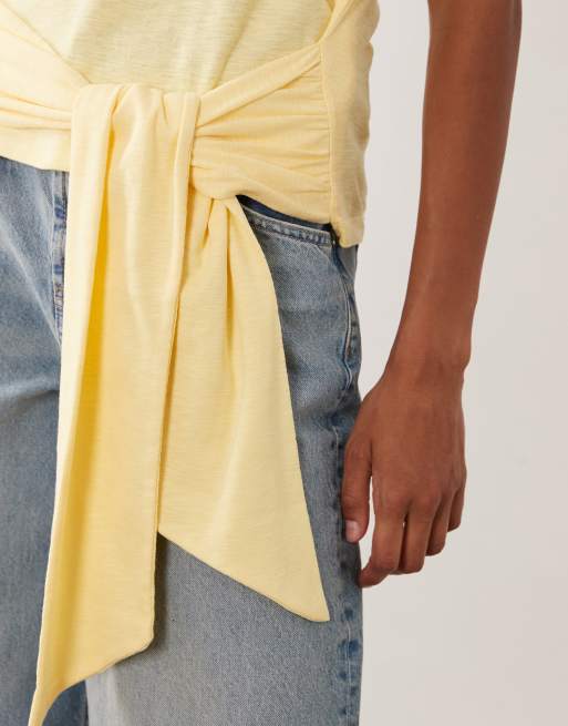 ASOS DESIGN Oberteil mit kurzen Ärmeln und Bindedetail in Buttermilchgelb, 2 von 4