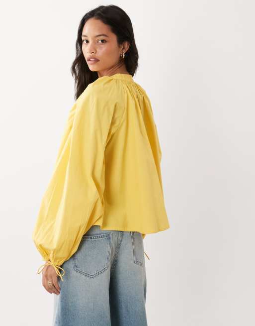 ASOS DESIGN Oberteil mit Raffdetail und langen Ärmeln in Gelb, 4 von 4