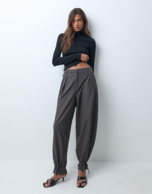 ASOS DESIGN Oberteil mit Stehkragen und langen Ärmeln in Schwarz, 2 von 5