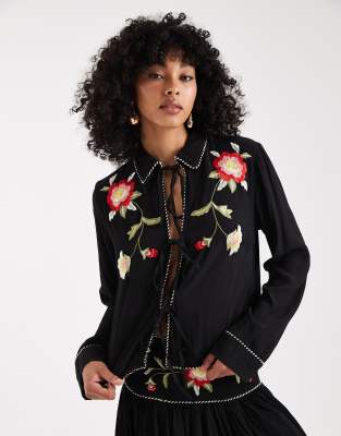 ASOS DESIGN - Oberteil mit Stickerei und Bindeband vorne, Kombiteil-Bunt