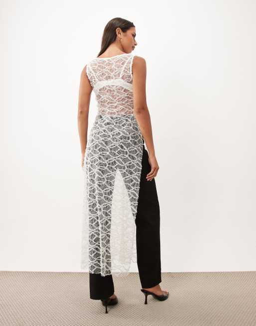 ASOS DESIGN Oberteil mit U-Boot-Ausschnitt und langen Pailletten in Weiß, 4 von 4