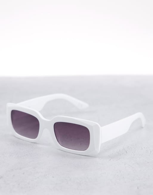 ASOS DESIGN - Occhiali da sole con montatura semi quadrata smussata bianco lucido