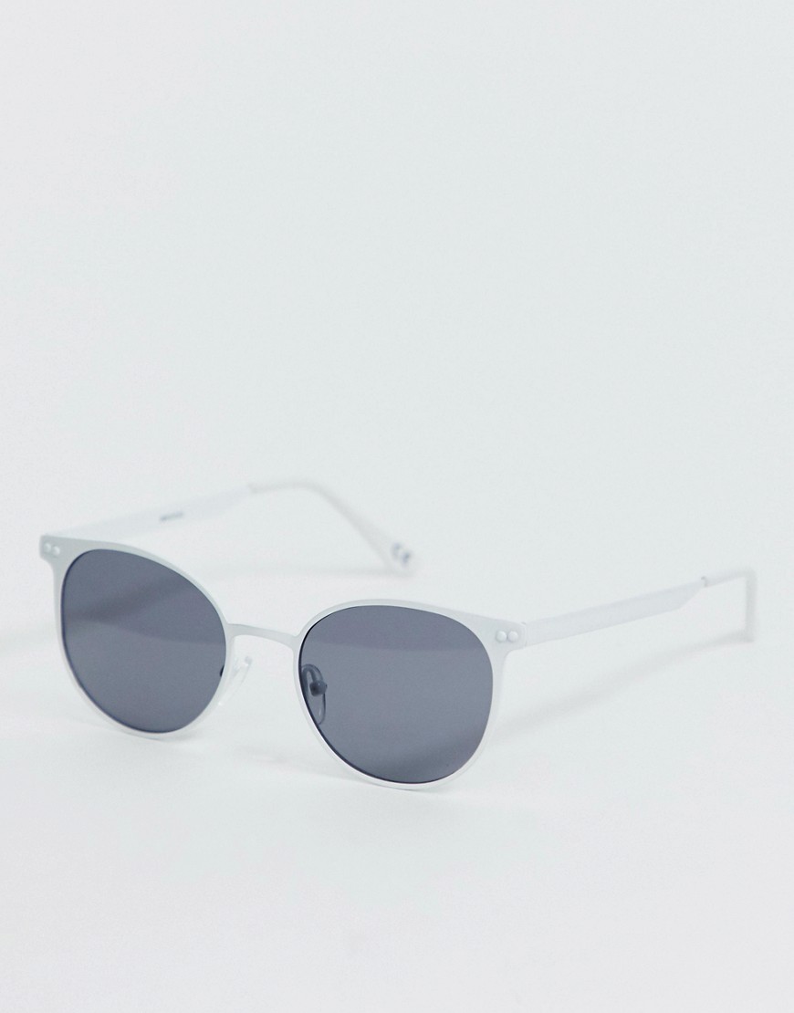 ASOS DESIGN - Occhiali da sole rotondi con montatura bianca in metallo e lenti nere-Nero