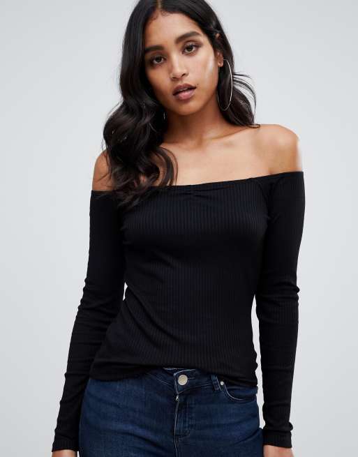 Black ribbed off store the shoulder top