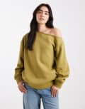 [ASOS DESIGN] ASOS DESIGN off shoulder brushback sweatshirt in green XS KHAKI