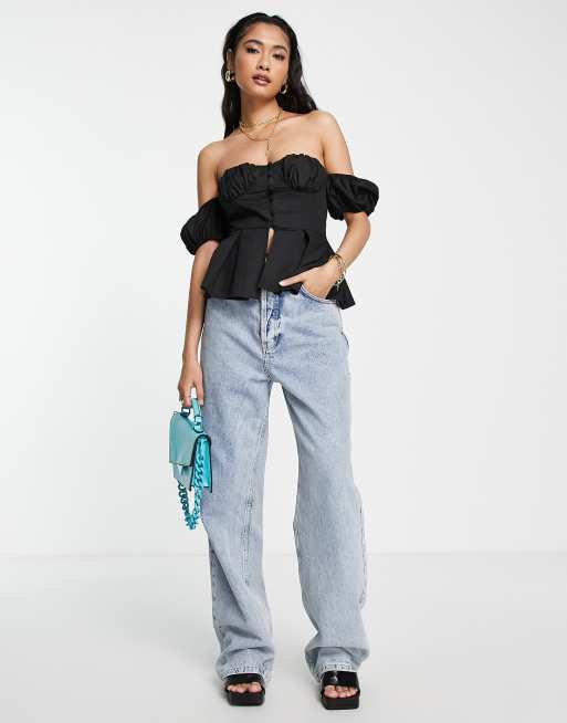 Off shoulder best sale black top outfit