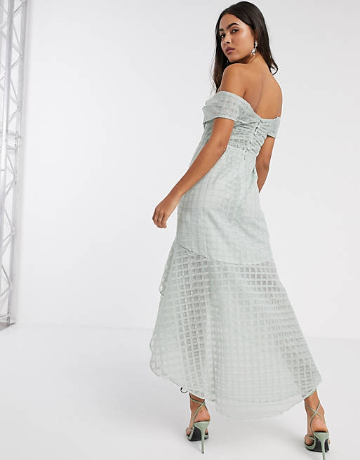 Women off shoulder embrodiered midi pencil dress with ruffle detail and knot tie in light blue 