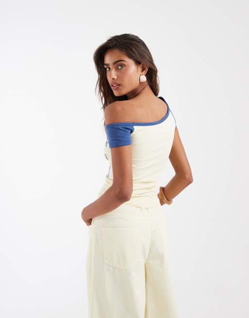ASOS DESIGN off shoulder fitted tee with New York graphic in buttermilk & blue, 4 of 4