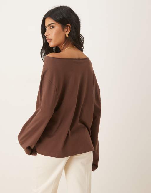ASOS DESIGN off shoulder long sleeve tee in chocolate, 3 of 4