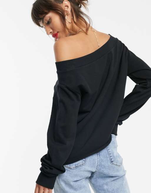 Off the shoulder crewneck sweatshirt sale