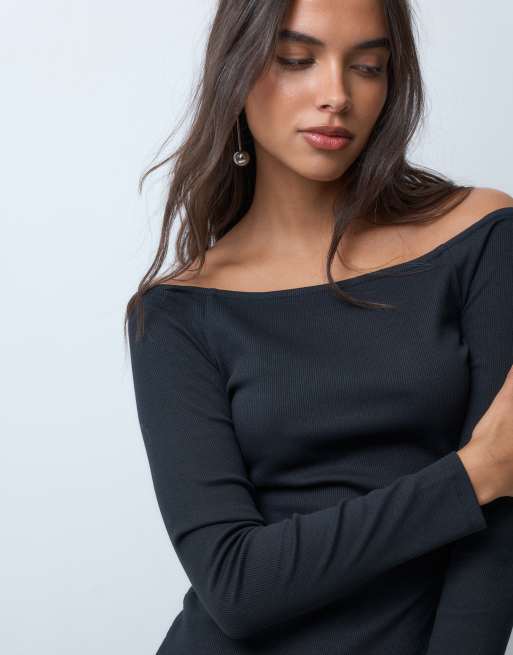 ASOS DESIGN off shoulder rib midi dress in black, 4 of 5