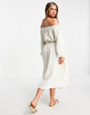 off shoulder dress beach