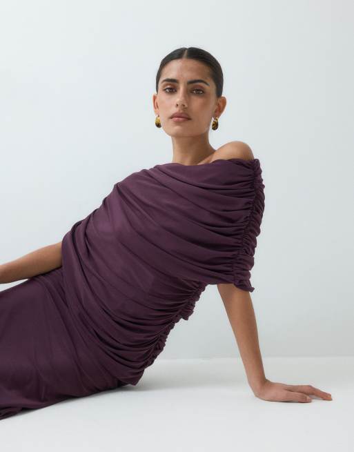 ASOS DESIGN off shoulder wrap bodice detail maxi dress with train in blackcurrent, 4 of 5