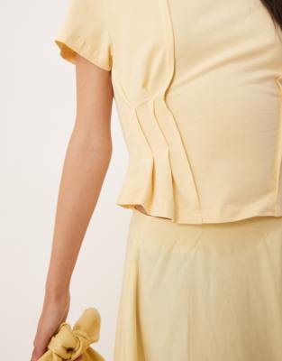 Asos Design Off The Shoulder Cinched Waist Detail Tee-yellow In Yellow