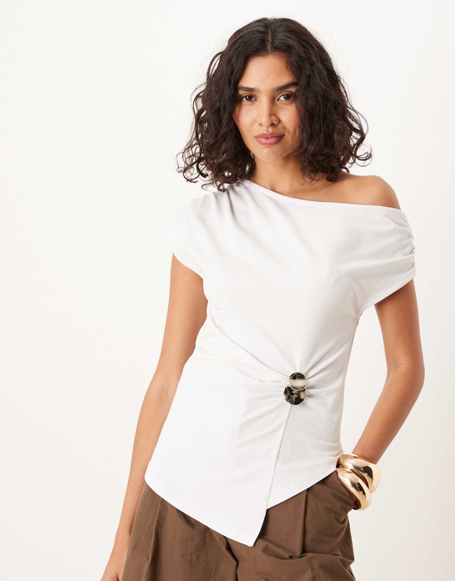 asos design off the shoulder draped t-shirt with ruching and hardware detail in white