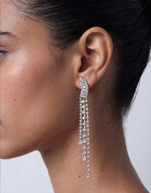ASOS DESIGN Ohrringe mit Wasserfall-Detail aus Kunstkristall in Silberoptik, 2 von 5