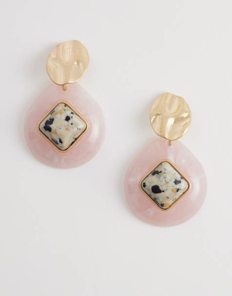 ASOS DESIGN – Ohrstecker in gebürsteter Goldoptik mit Kunstharz in Rosa und Jaspisstein in Dalmatineroptik - view 1