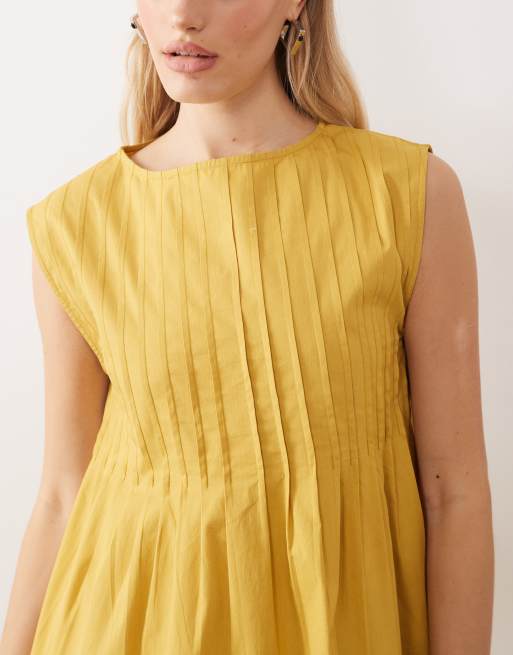 ASOS DESIGN - Okkergul minikjole med bred halsudskæring og pintucks, 3 af 4