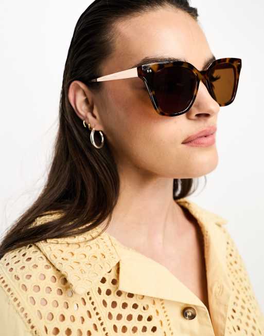 ASOS DESIGN – Okulary przeciwsłoneczne typu kocie oczy w szylkretowych oprawkach z metalowymi zausznikami 