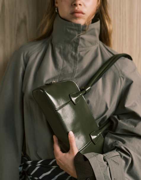 ASOS DESIGN - Olivengrøn bowlertaske med aflangt håndtag og buet bund - view 1
