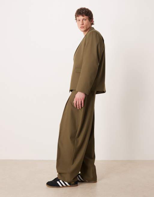 ASOS DESIGN - Olivengrønne habitbukser med barrel-ben i twill, 3 af 5
