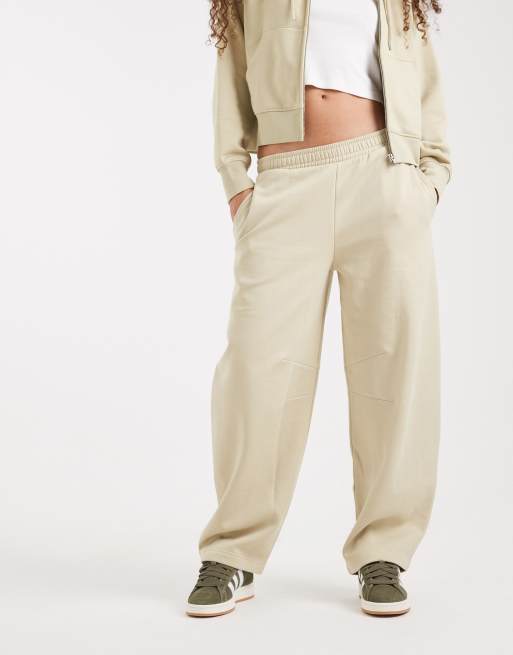 ASOS DESIGN - Olivengrønne joggingbukser med barrel-ben og børstet tekstur på indersiden, 2 af 5