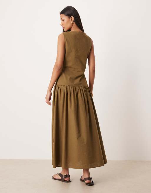 ASOS DESIGN – Olivgrön, asymmetrisk kostymvästklänning i maxilängd med båtringning och sänkt midja, 3 av 4
