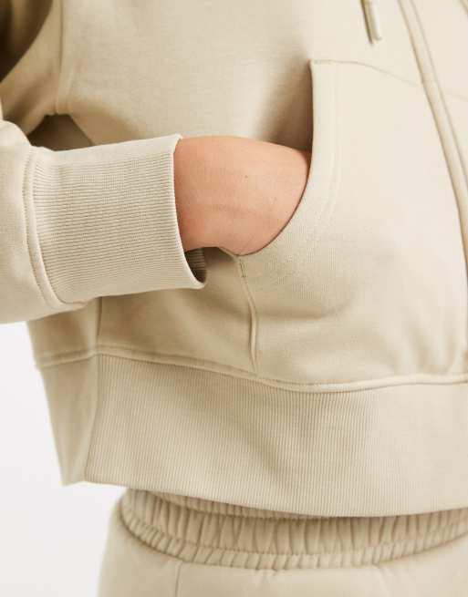ASOS DESIGN – Olivgrön, kort huvtröja med dragkedja och borstad insida, 4 av 4