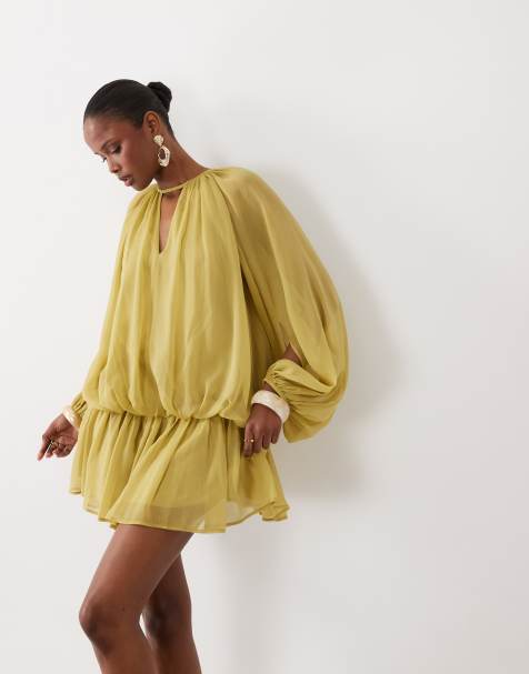ASOS DESIGN – Olivgrön miniklänning i chiffong med blusärmar och flätad halsringning - view 1